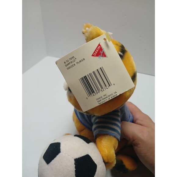 GARFIELD Dakin 1981 Vtg Soccer Player  CAT 9" Plush STUFFED ANIMAL With Tags - Picture 4 of 4